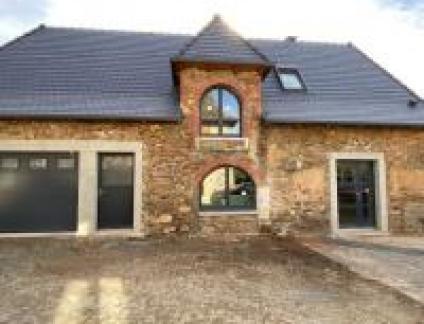 Projet de rénovation de menuiserie pour une maison  à Saint Julien de Piganiol